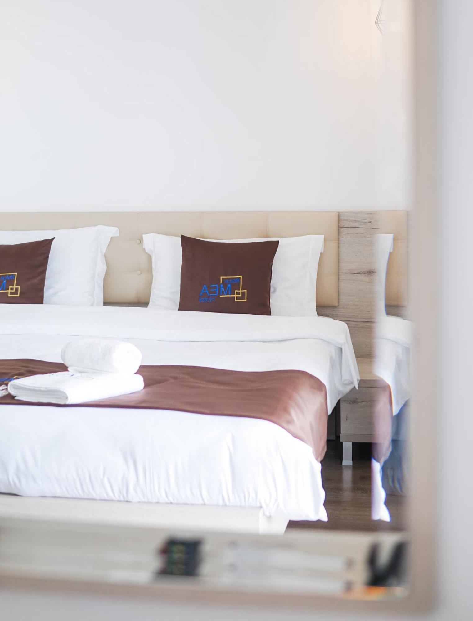 Relax Mea Hotel Саранда Екстер'єр фото
