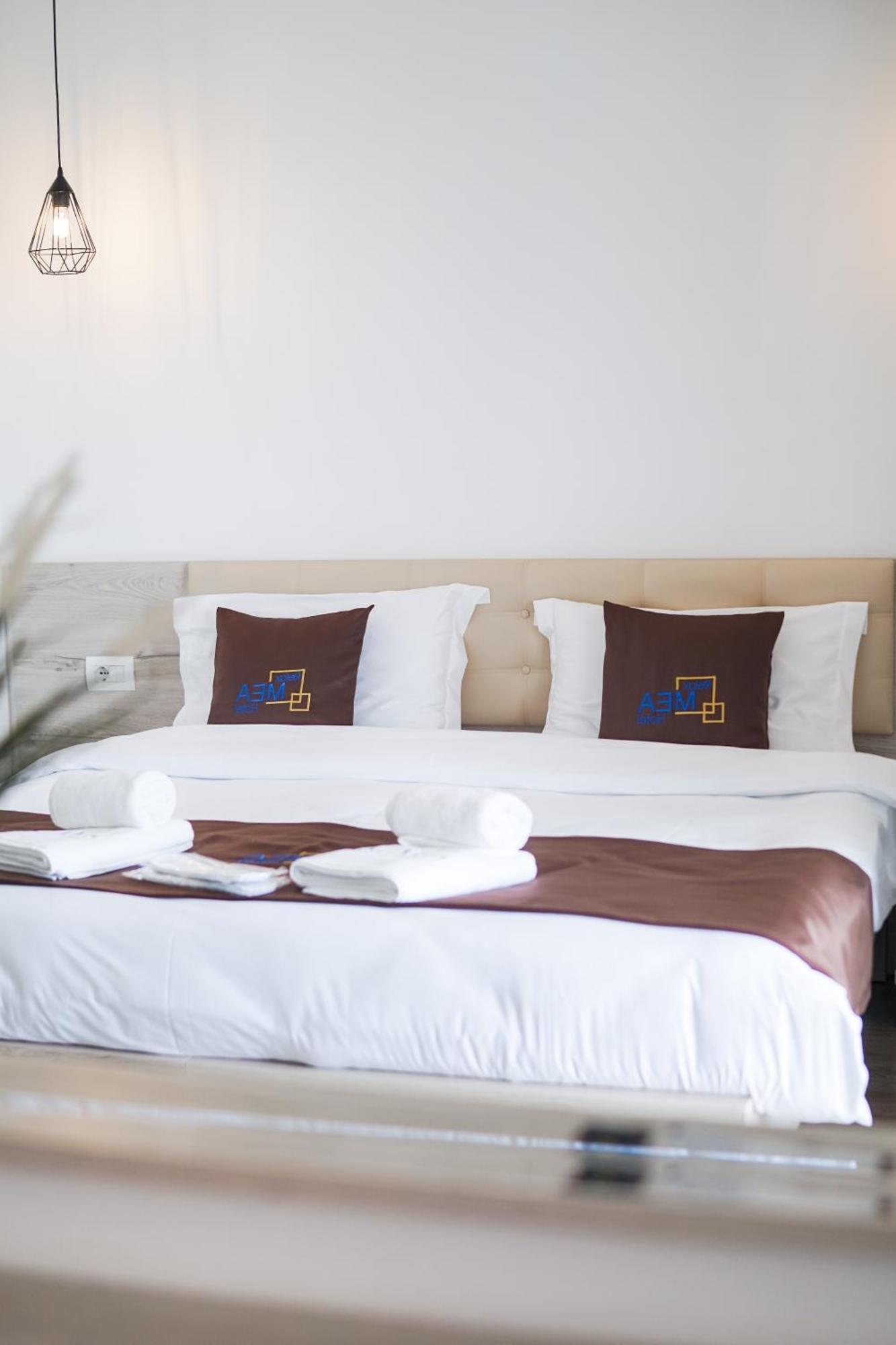 Relax Mea Hotel Саранда Екстер'єр фото